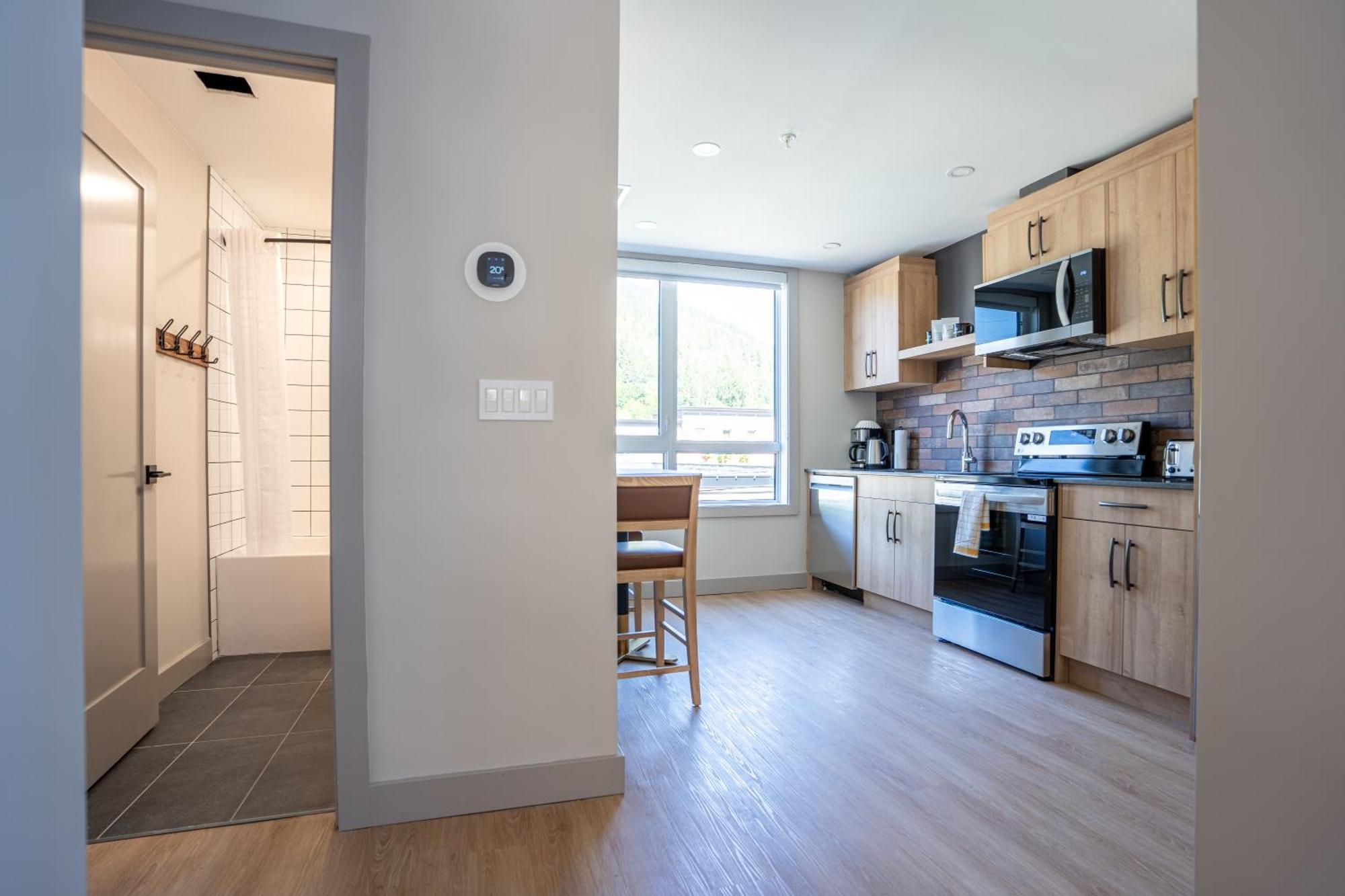 Basecamp Suites Revelstoke Phòng bức ảnh